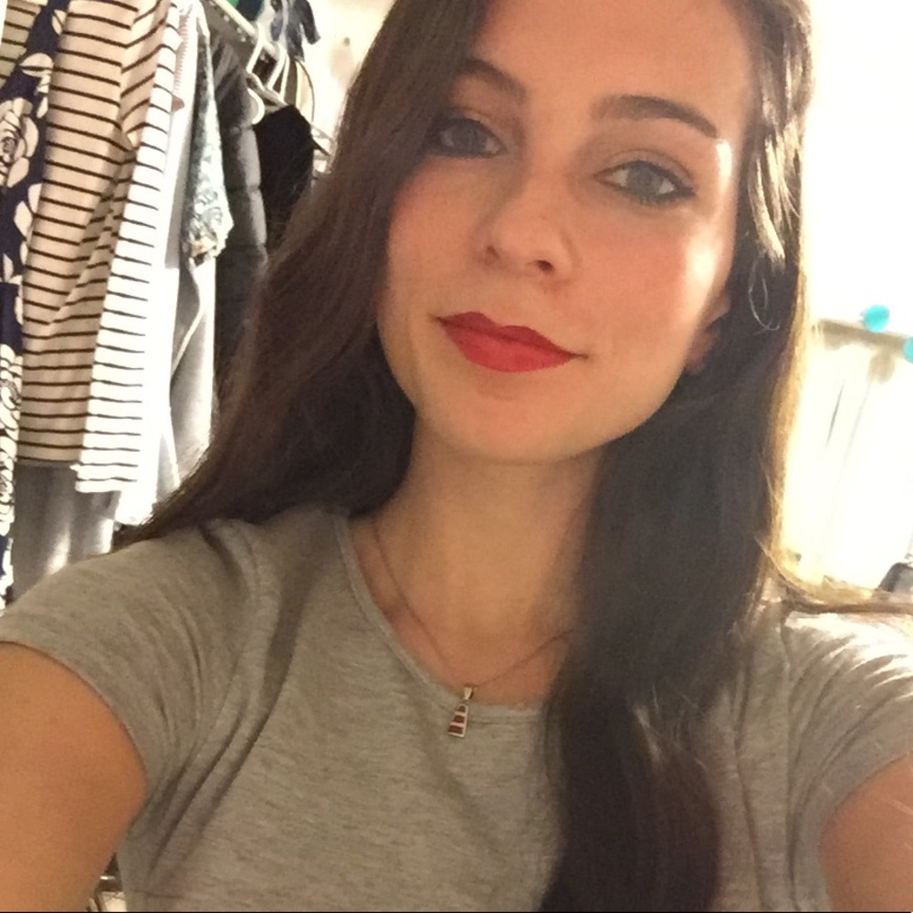 Meet your Posher, Natalie